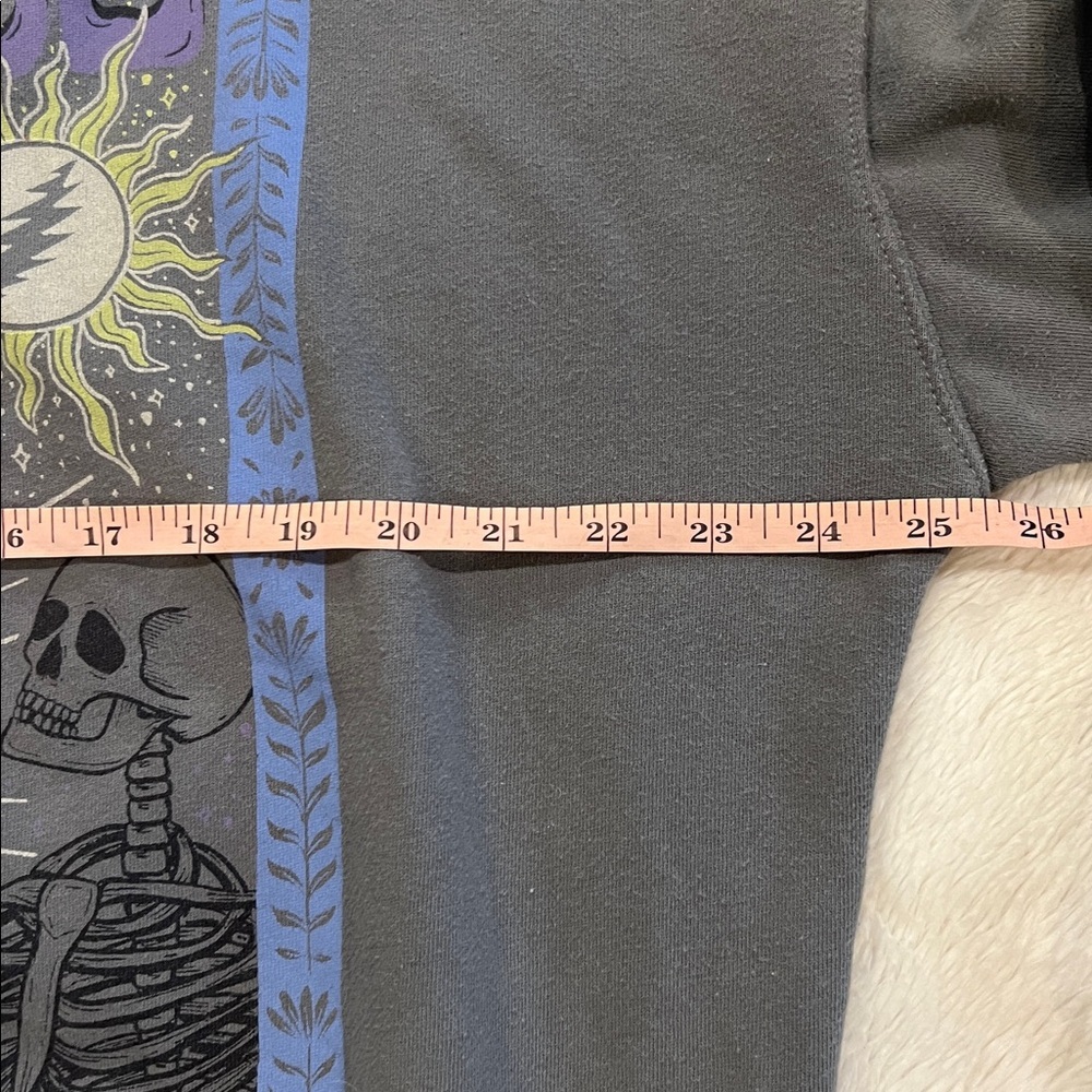 Grateful Dead Gray Crewneck sweatshirt Vintage Sunburst Design Small AEO - Picture 3 of 7